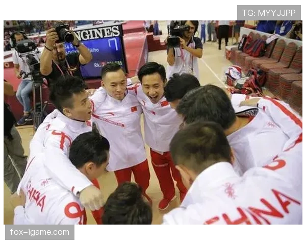 肖若腾大赛场上铁血，私下竟然天天泡奶茶店不带停！