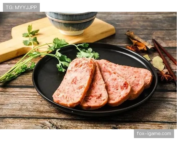 颜骏凌家的狗都吃进口罐头，我还在纠结外卖满减